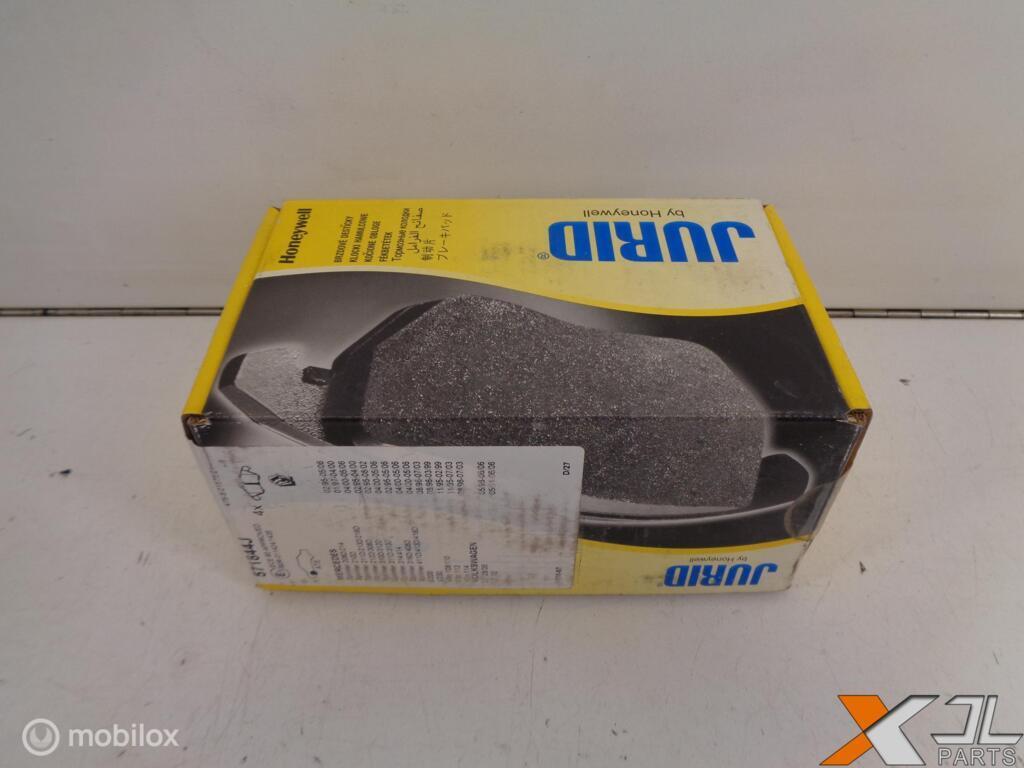 571844J SPRINTER W902 REMBLOKSET VO NOS JURID  A0044205520, Gebruikt, Mercedes-Benz, Ophalen of Verzenden, Mercedes-Benz