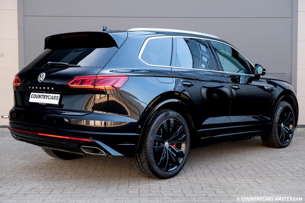 Volkswagen Touareg 4.0 V8 TDI R-Line 4Motion | Grijs Kenteke, Automaat, Gebruikt, Zwart, Bedrijf