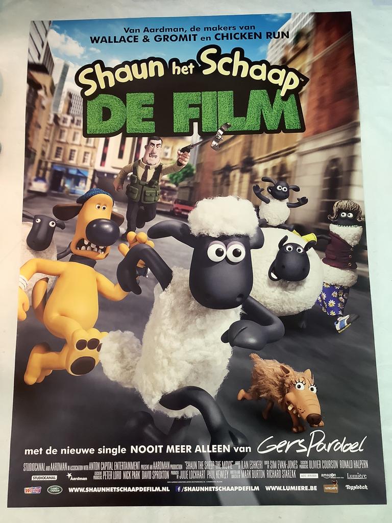 SHAUN HET SCHAAP   filmposter  70-100 cm, Verzamelen, Ophalen of Verzenden, Zo goed als nieuw, Deurposter of groter, Film en Tv