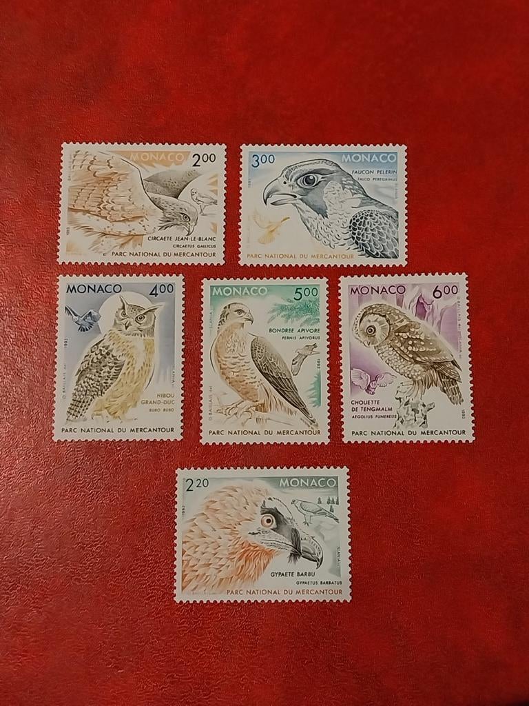 Monaco 2108-2112 2094 roofvogels/uil 1993 postfris mi 10 eu, Ophalen of Verzenden, Dier of Natuur