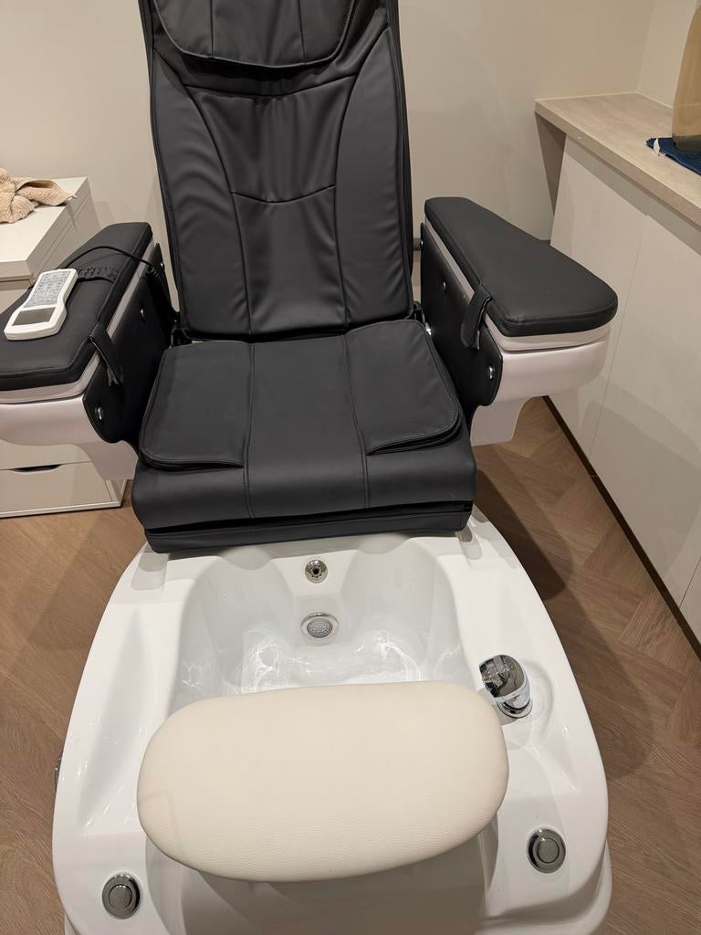 Luxe pedicure spa stoel met massage & voeten bubbelbad, Voetmassage