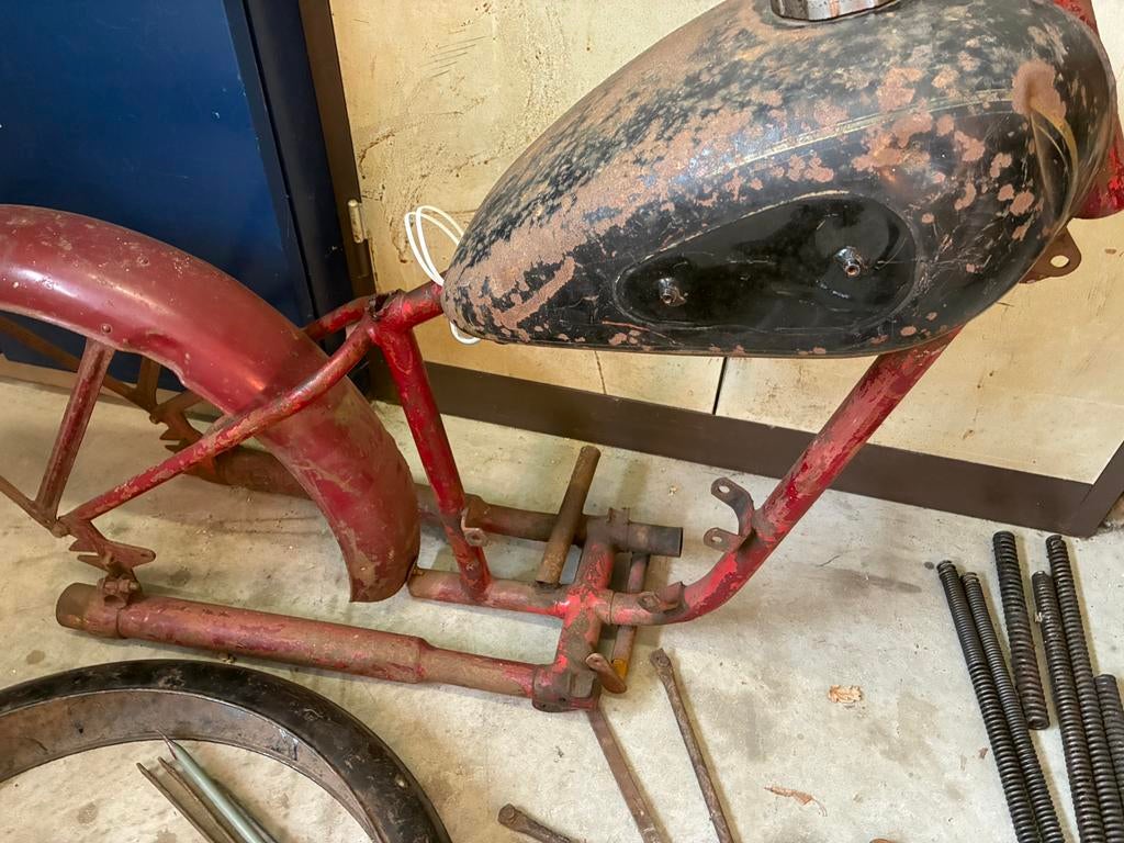 Hulsmann motorfiets onderdelen, Ophalen, Gebruikt