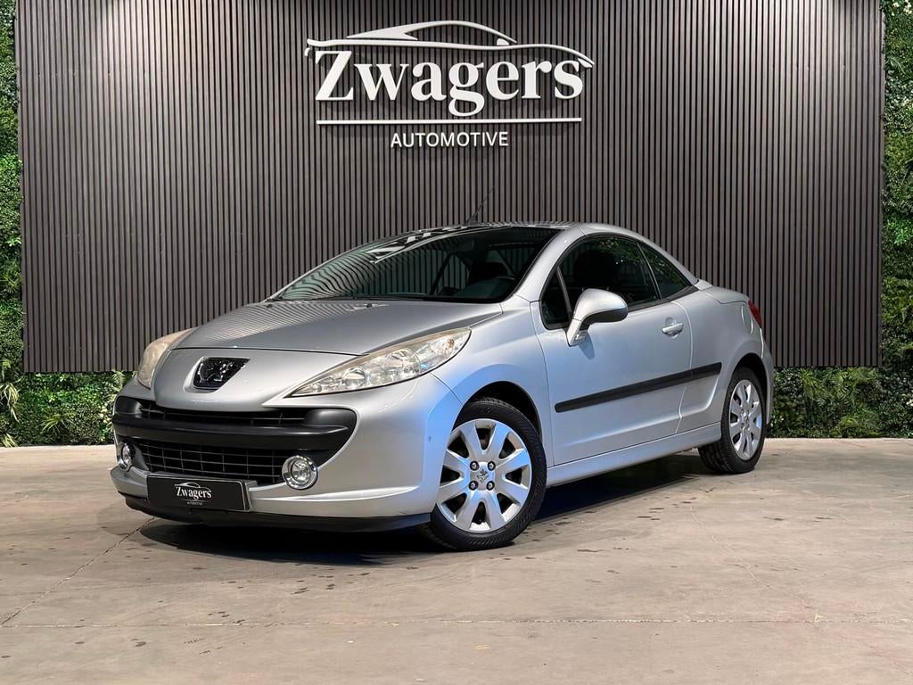 Peugeot 207 CC 1.6 VTi|Automaat|Airco|Nap|Cruise|, Auto's, Peugeot, Stof, Gebruikt, Zwart, 4 cilinders