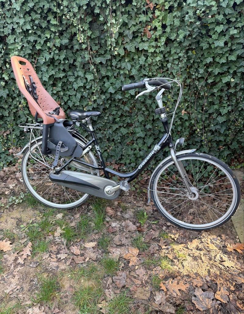 Gazelle damesfiets met kinderzitje, Fietsen en Brommers, Fietsen | Dames | Damesfietsen, Ophalen, (Extra) lage instap, Zo goed als nieuw