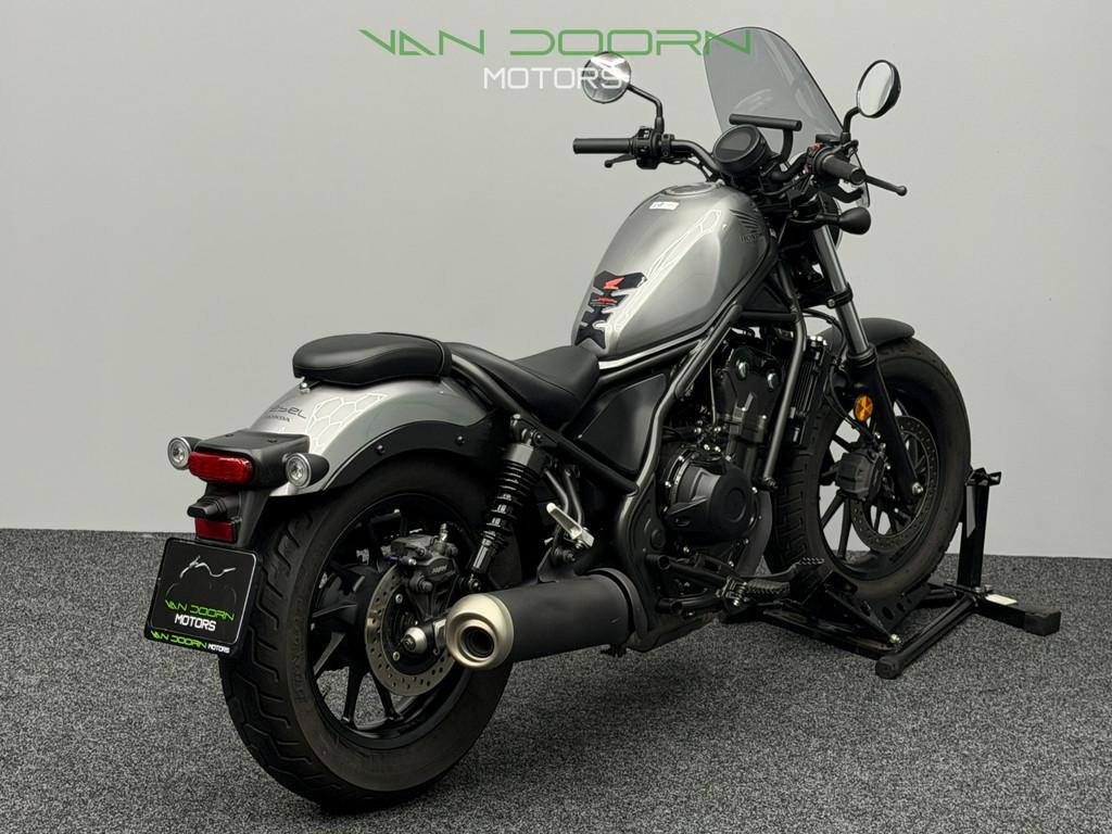 Honda CMX 500 Rebel | 2024 | 5 DKM |Seal Silver Metallic | N, Motoren, Info@vandoornmotors.nl, Chopper, Kraaivenstraat 23-5
5048AB  TILBURG, NL