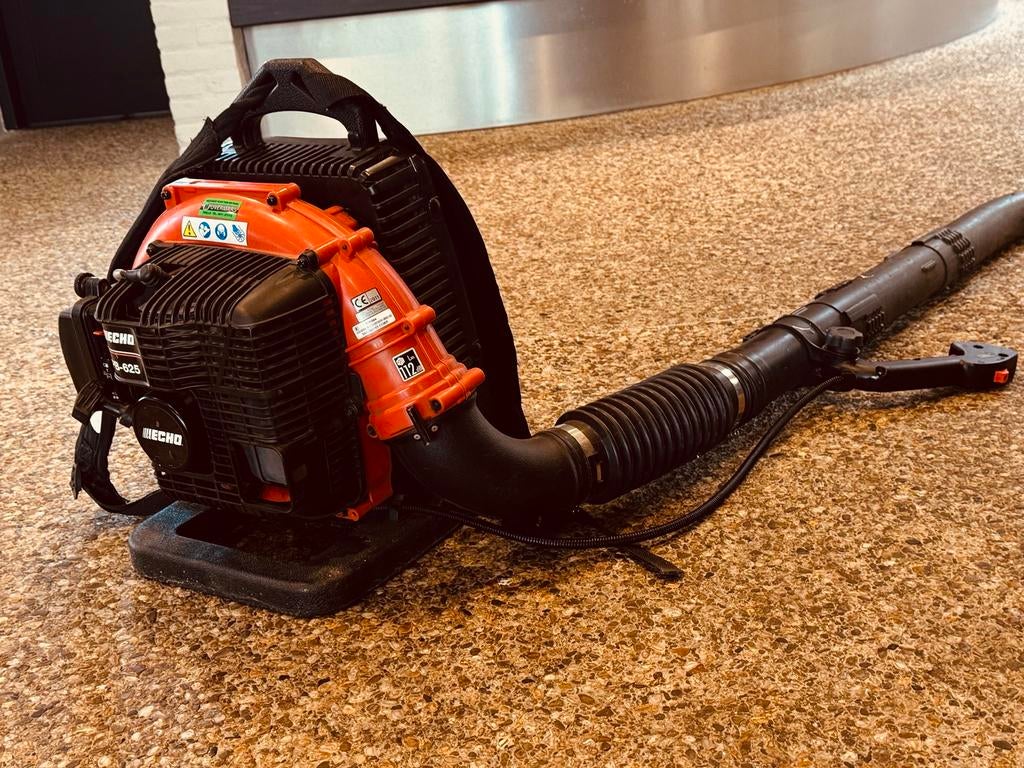 ECHO PB-625 Ruggedragen Bladblazer, Ophalen, Gebruikt, Benzine, Ruggedragen