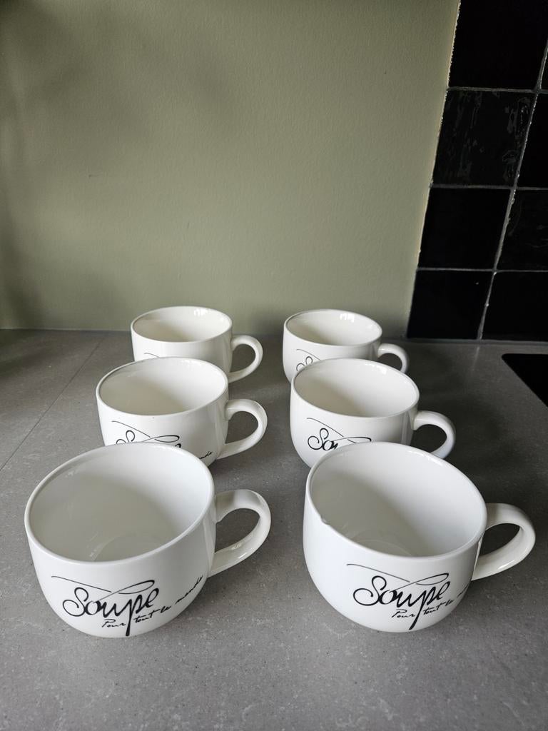 Set van 6 Riviera Maison soepkommen - wit, Huis en Inrichting, Keuken | Servies, Gebruikt, Kop(pen) en/of Schotel(s), Overige stijlen