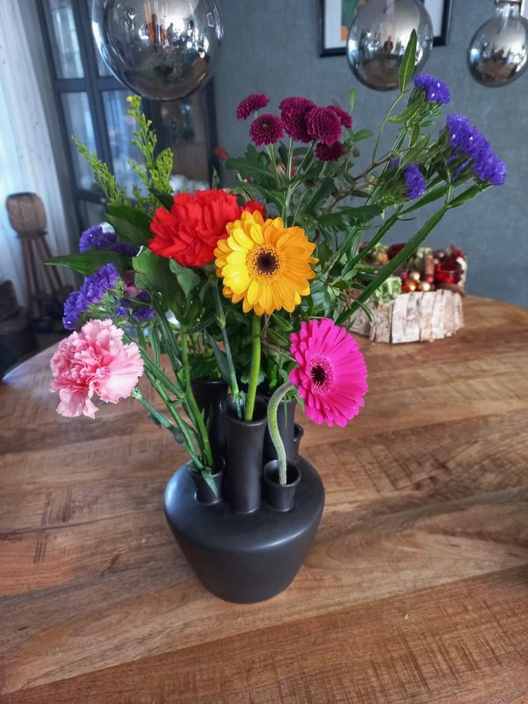 Bombyxx Tulpenvaas Toetervaas mat zwart., Ophalen of Verzenden