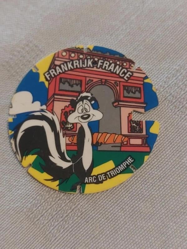 World Flippo / Smiths / Pépe Le Pew, Verzenden, World, Losse flippo's