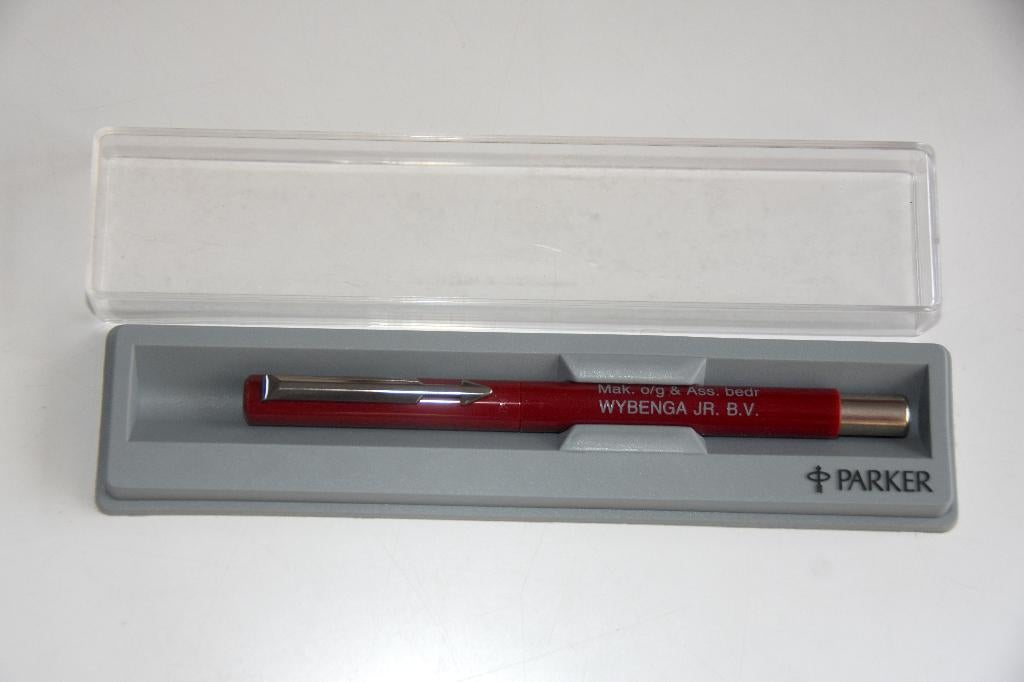 Nieuwe Parker pen Wybenga Makelaar Assurantie met doos, Nieuw, Met reclame, Parker, Balpen