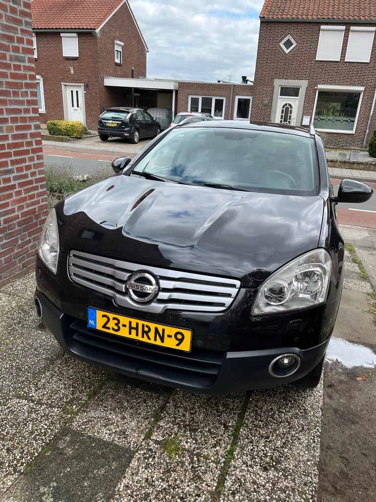 Nissan Qashqai+2 2.0 4WD 7-zitter!, Auto's, 7 stoelen, Zwart, Bruin, Handgeschakeld
