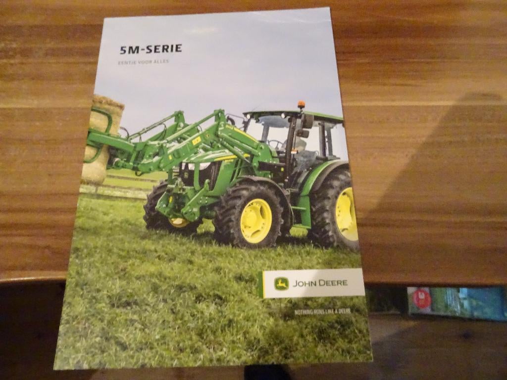 John deere 5M EN 6R Trekkers folders, Boeken, Catalogussen en Folders, Ophalen of Verzenden, Nieuw, Folder