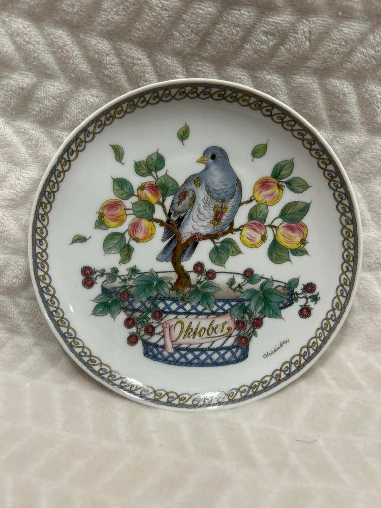 Hutschenreuther Wandbord Duif Oktober - Ole Winther, Antiek en Kunst, Antiek | Wandborden en Tegels, Ophalen of Verzenden