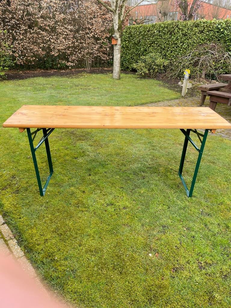 Houten biertafel met groen onderstel, Ophalen, Gebruikt, Hout