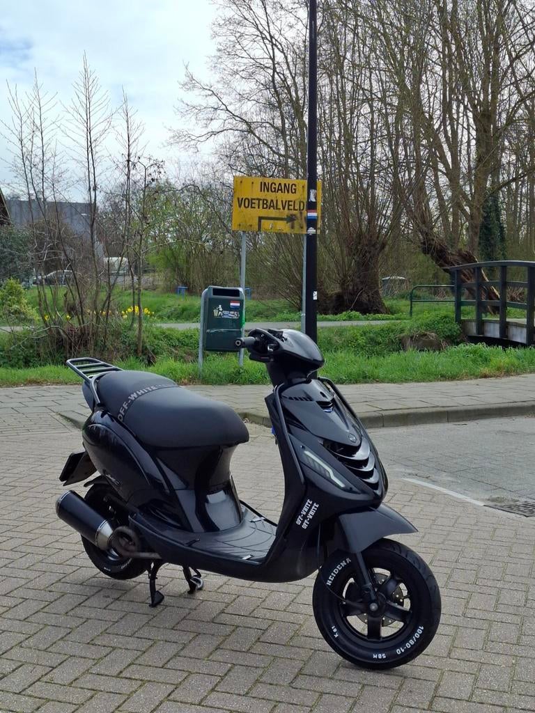 Piaggio zip 4t *Evt teruil 70/125, Maximaal 45 km/u, Zip, Ophalen of Verzenden, Zo goed als nieuw