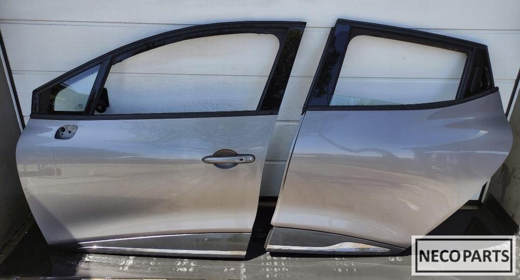 RENAULT CLIO HATCHBACK PORTIER DEUR KLEUR TEKNG, Auto-onderdelen, Carrosserie en Plaatwerk, Gebruikt, Renault, -, Ophalen of Verzenden