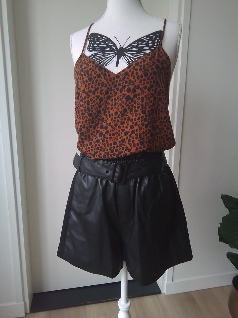 Zgan topje met verstelbare bandjes Soaked mt S, Kleding | Dames, Tops, Bruin, Ophalen of Verzenden, Zo goed als nieuw, Soaked