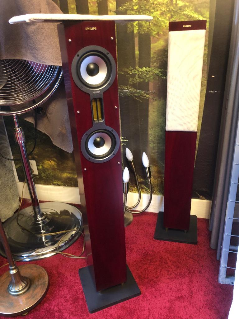 Philips MCD 709 speakers in erg nette staat., Ophalen, Philips, Zo goed als nieuw, 60 tot 120 watt