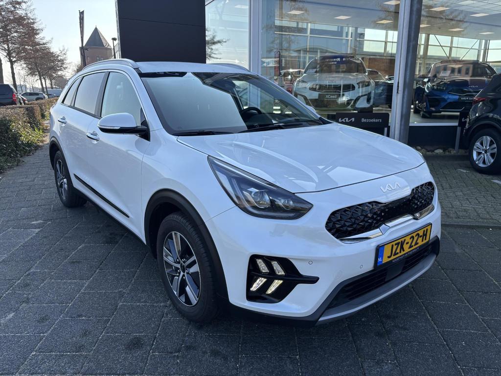 Kia Niro 1.6 GDi PHEV ExecutiveLine Stoelverwarming/Ventilat, Auto's, Kia, Gebruikt, Wit, Bedrijf, 71 km/l
