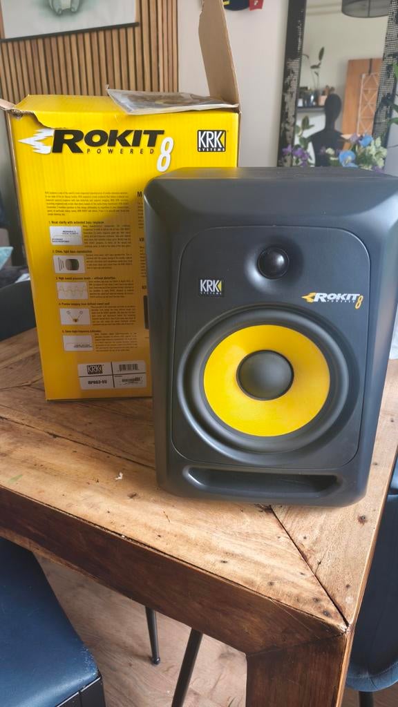 KRK Rokit 8 G3 set (1 defect) - Subliem geluid, Niet werkend, 120 watt of meer, Front, Rear of Stereo speakers, Ophalen