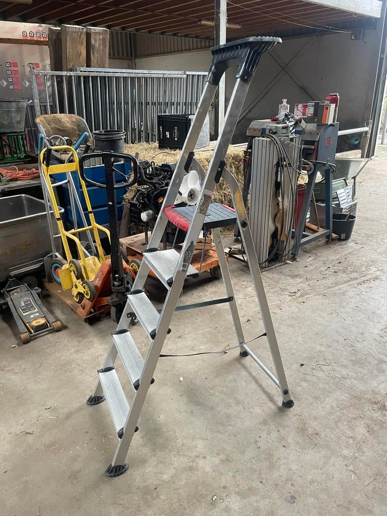 Altrex Double Decker D 805 Huishoudtrap - 5 treden, Ophalen, Gebruikt, Trap, 2 tot 4 meter
