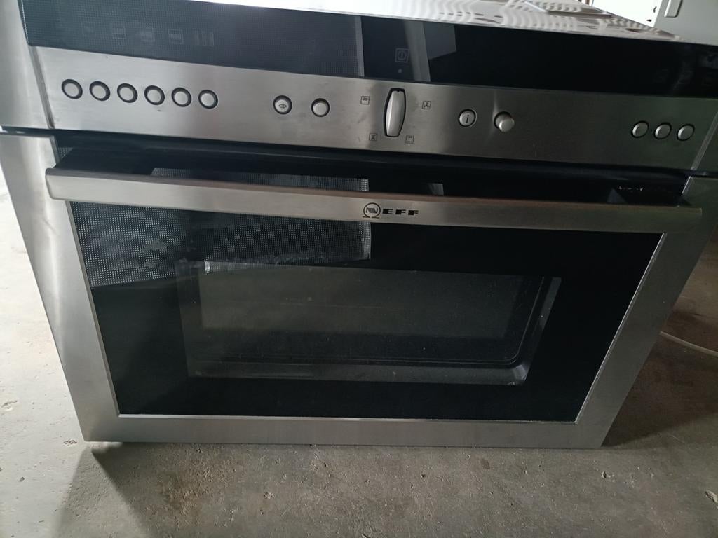 Neff Inbouw Compacte Bakoven met Magnetronfunctie, Ophalen, Minder dan 45 cm, Gebruikt, Oven