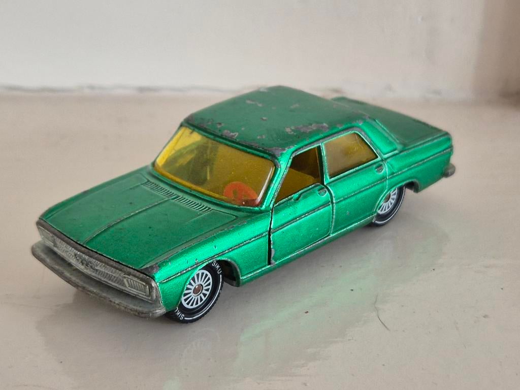 Siku Audi 100 SL, Hobby en Vrije tijd, Modelauto's | Overige schalen, Ophalen of Verzenden, Gebruikt, Auto