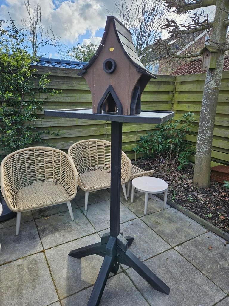 Groot vogel, voederhuis op standaard. Vogel-villa Deluxe XXL, Ophalen