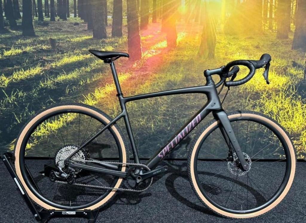 Nieuwe Diverge 4 sport carbon gravelbikes!