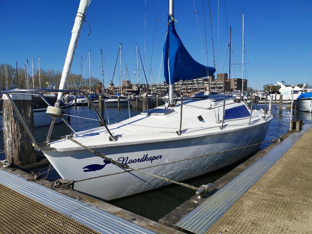 Aloa 23 – Kajuitzeilboot, Ophalen, Gebruikt, Tourjacht of Cruiser, 6 tot 9 meter