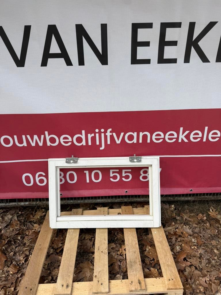 Gebruikt maar in zeer goede staat draai- of kiepraam, Gebruikt, Raamkozijn, Ophalen of Verzenden, 75 tot 150 cm