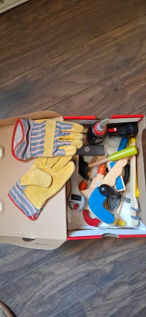 Gratis houten  speelgoed gereedschap, Ophalen, Gebruikt