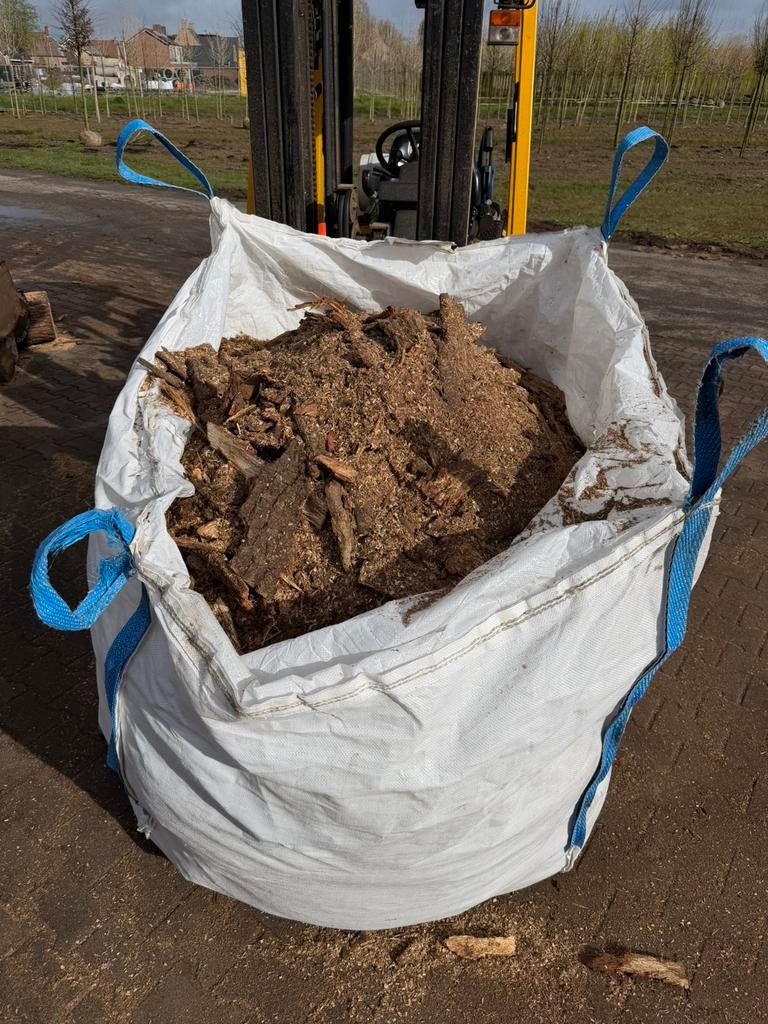 Gratis bigbag zaagsel en shors, Minder dan 3 m³, Ophalen