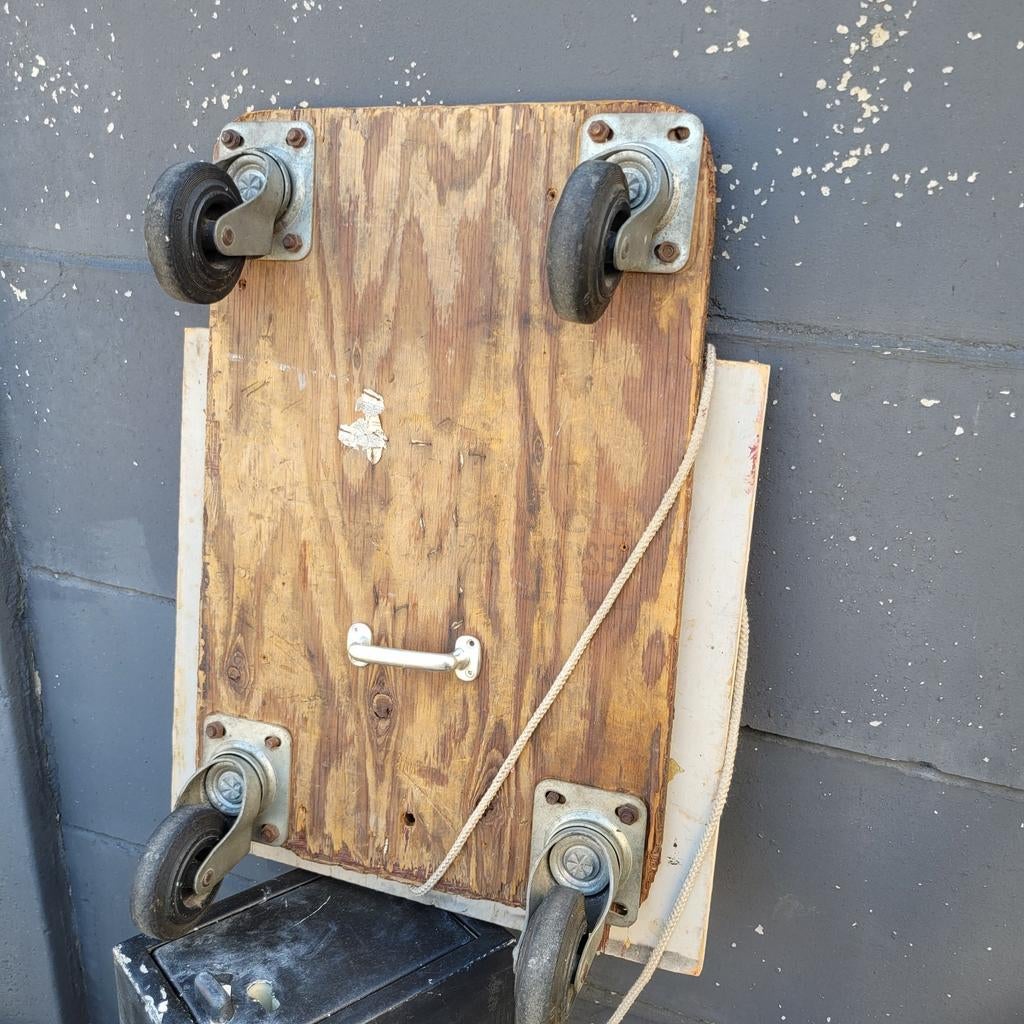 Houten verrijdbaar plateau met wielen, Ophalen of Verzenden, Gebruikt