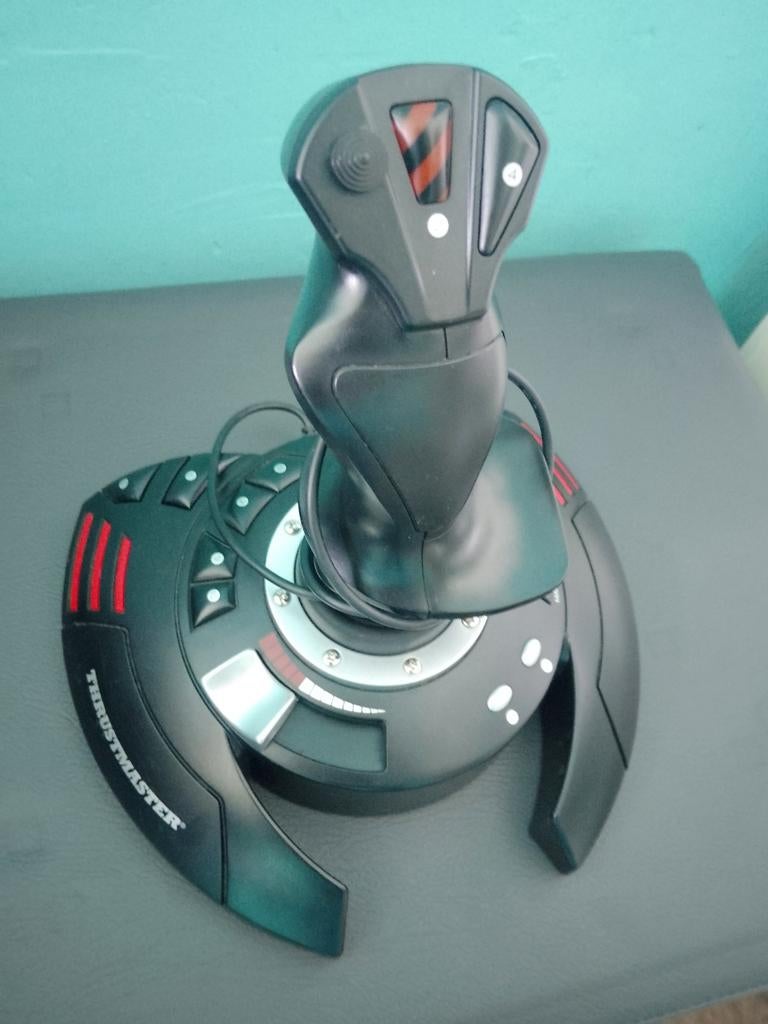 Thrustmaster joystick ️, Ophalen
