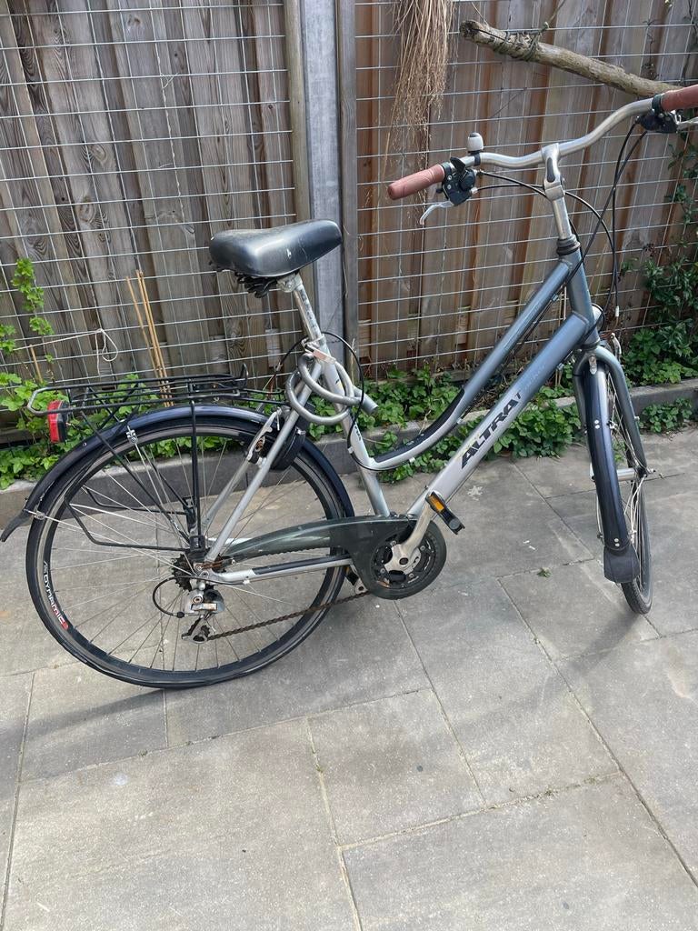 Stationsfiets opknappertje, Fietsen en Brommers, Gebruikt, Versnellingen, 50 tot 53 cm, Ophalen
