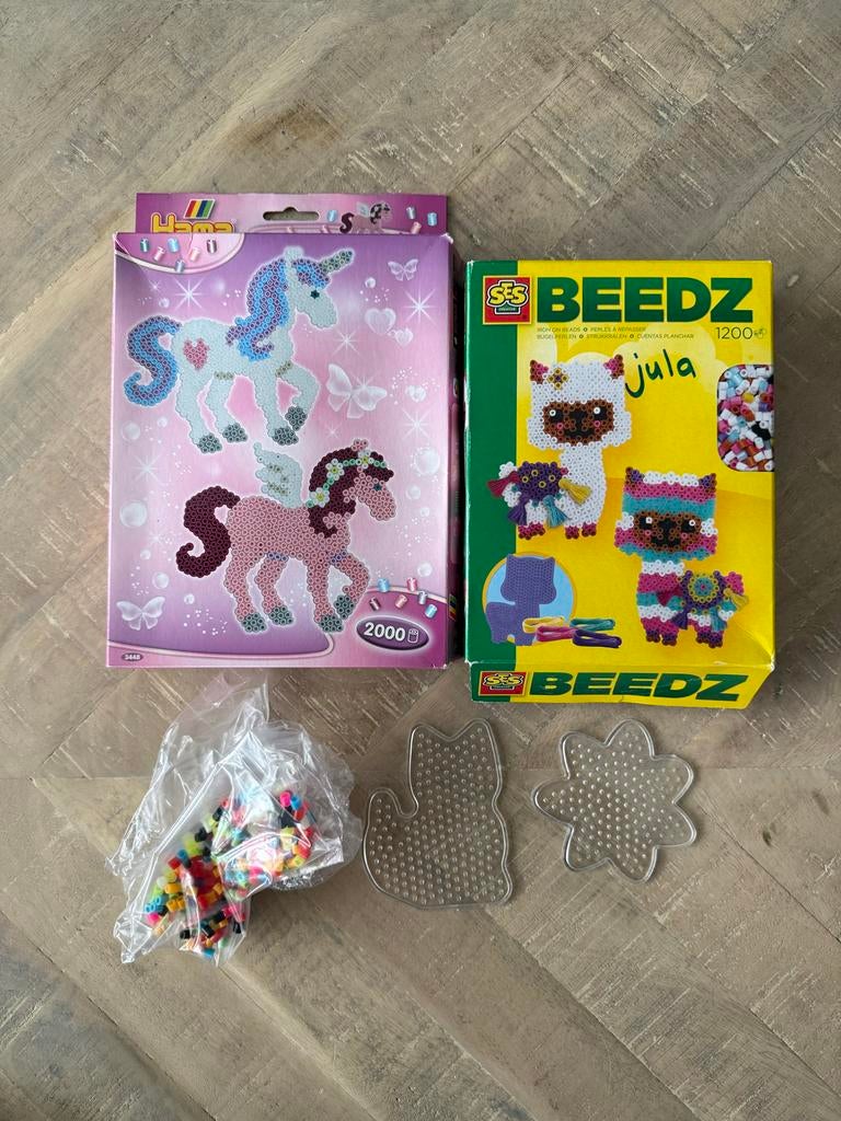 Strijkkralen sets eenhoorn, alpaca en extra klein setje, Dieren, Meerkleurig, Ophalen of Verzenden, Zo goed als nieuw