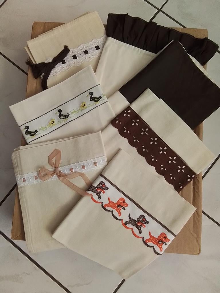 Baby/poppen lakentjes jaren 60, Ophalen of Verzenden, Wit, Jongetje of Meisje