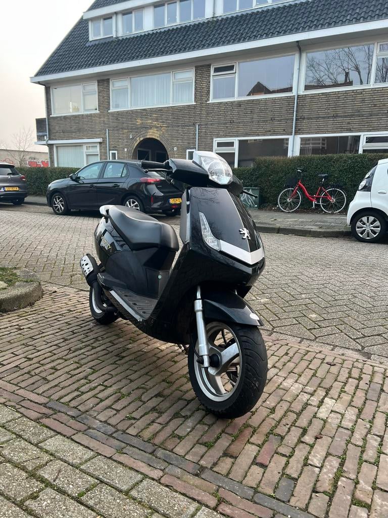 Peugeot new vivacity 2008 2takt, Ophalen, Tweetakt, Overige modellen, Maximaal 45 km/u