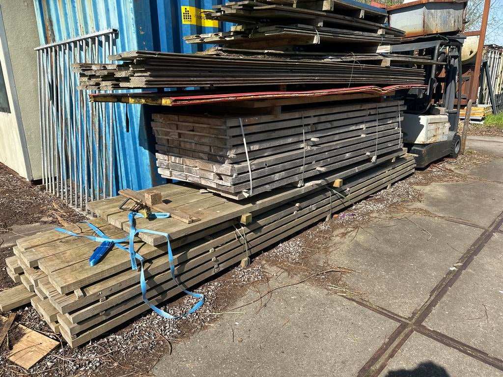 Partij houten balken, Ophalen, Gebruikt, 25 tot 50 mm, 200 tot 250 cm