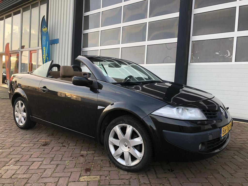 Renault Mégane 2.0 16V Autcom Cabrio Euro4 2006 Zwart, Auto's, Renault, Voorwielaandrijving, 1998 cc, Open dak, 4 cilinders
