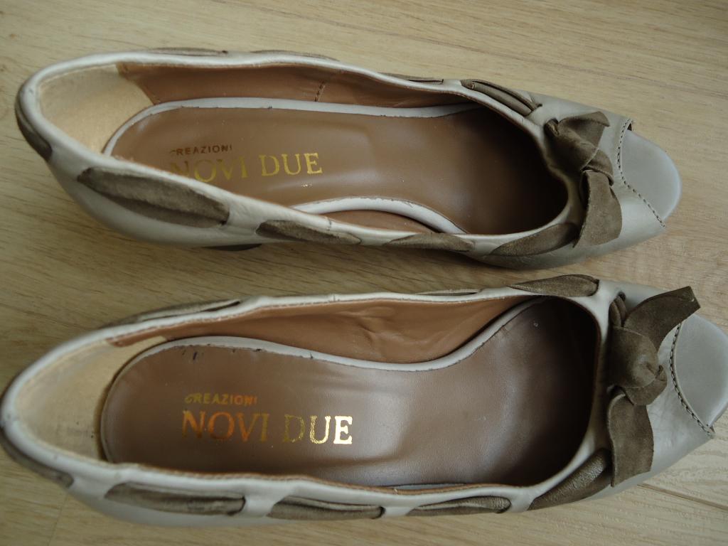 Pump echt leder 3 verschillende paren., Pumps, Overige kleuren, Nieuw, Ophalen of Verzenden