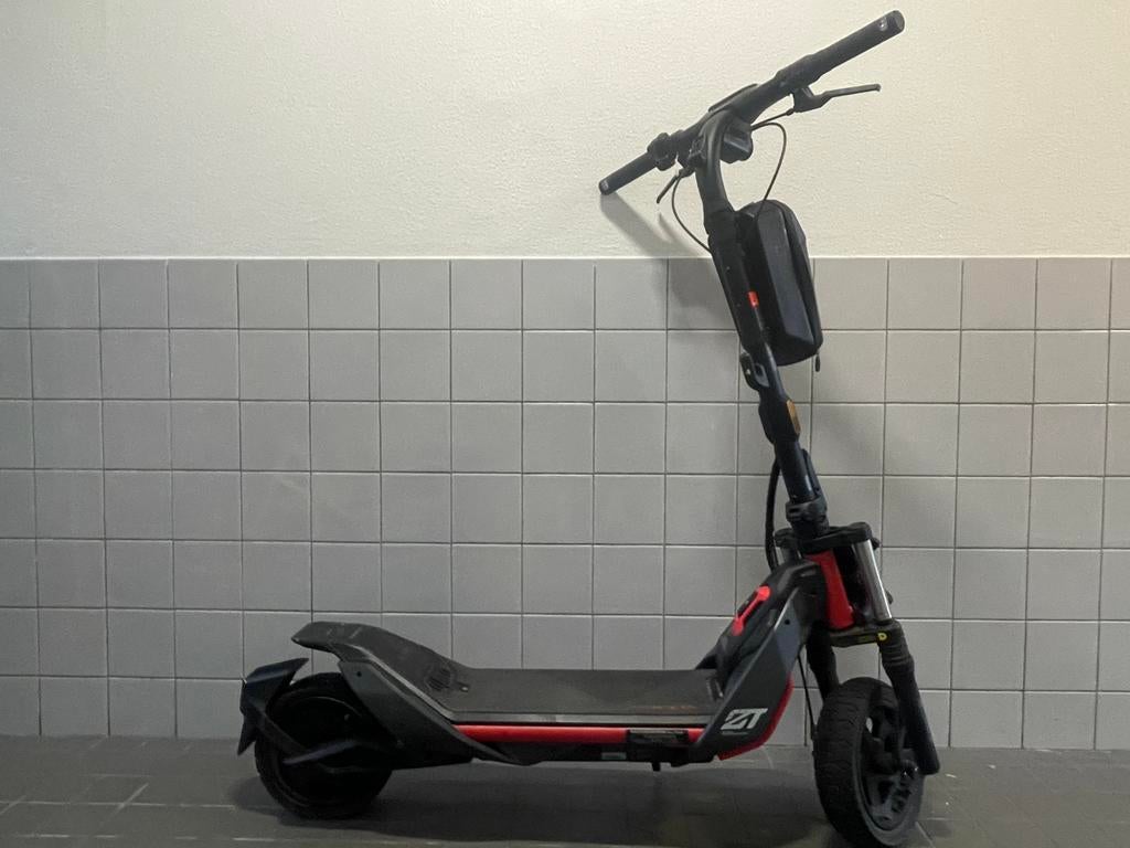 ZT3 Pro Step 38 km/u + Garantie + 2 Laders + Tas, Fietsen en Brommers, Steps, Ophalen, Zo goed als nieuw, Elektrische step (E-scooter)