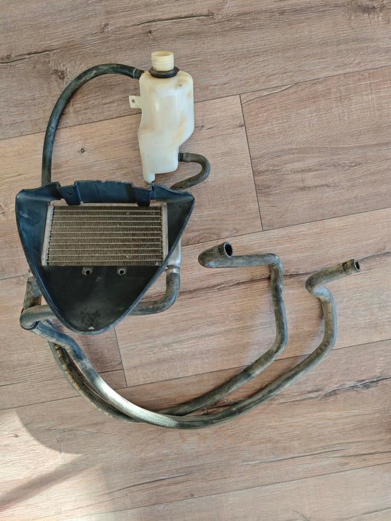 Piaggio zip sp 2000 radiateur koelsysteem compleet orgineel, Ophalen of Verzenden
