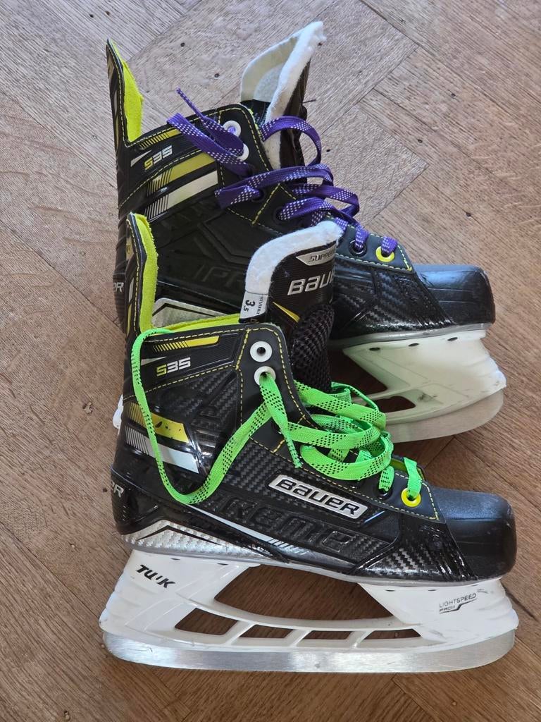 Bauer ijshockey schaatsen, mt 3,5, Ophalen, Gebruikt, Schaatsen