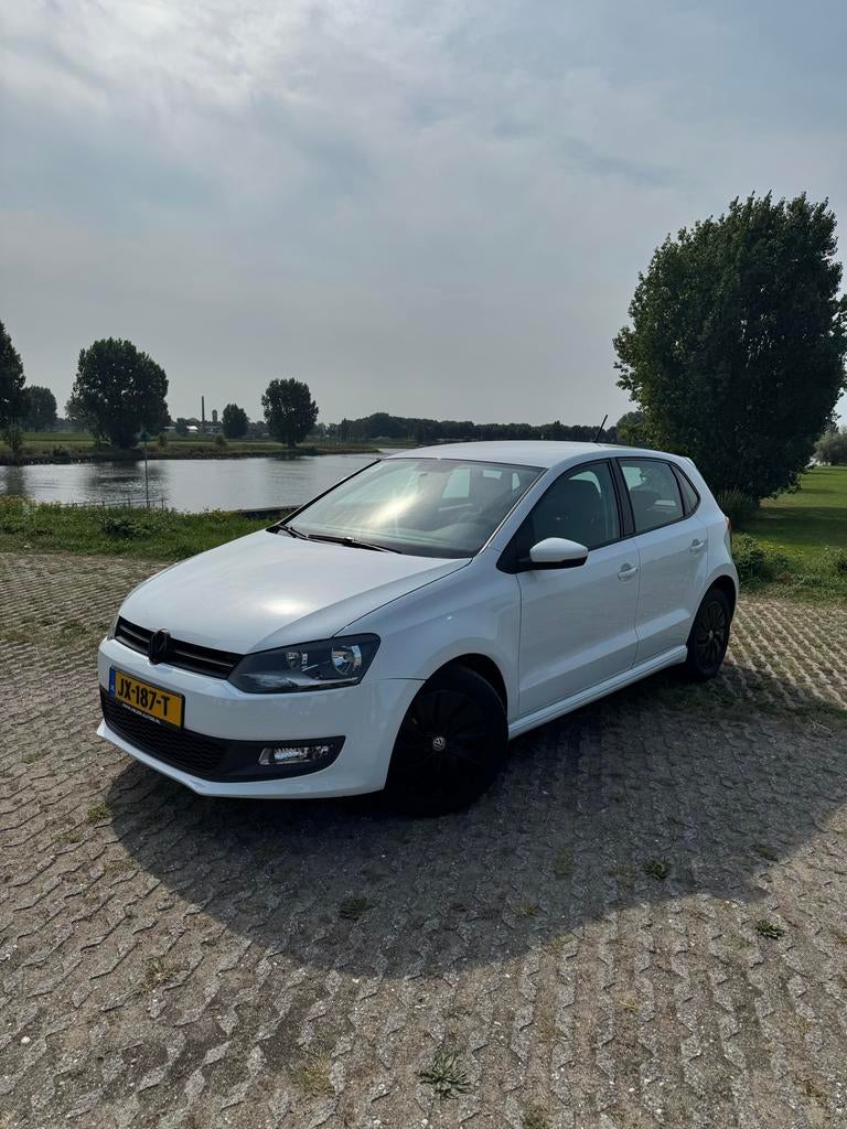 Volkswagen Polo 1.0 TSI, carplay, MOTOR VERVANGEN., Auto's, Voorwielaandrijving, Stof, 40 €/maand, 95 pk