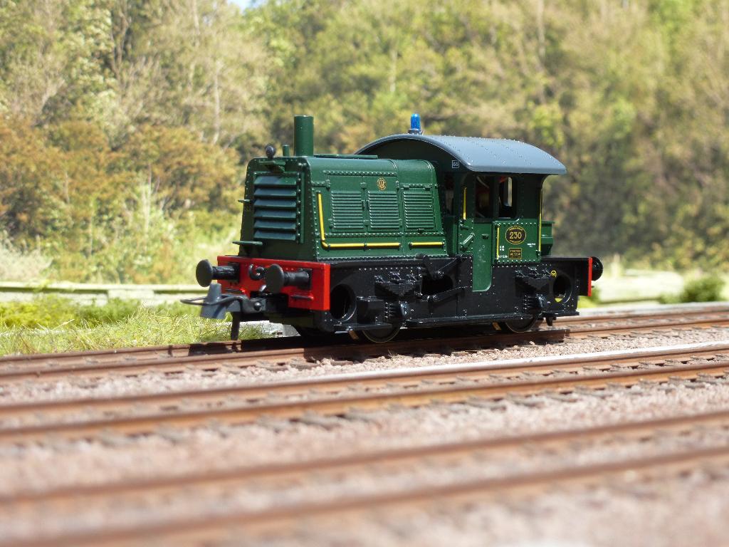 H0 DC Roco NS200/300 (230) Sik digitaal werk. zwaailicht, Nieuw, Ophalen of Verzenden, NS, Roco