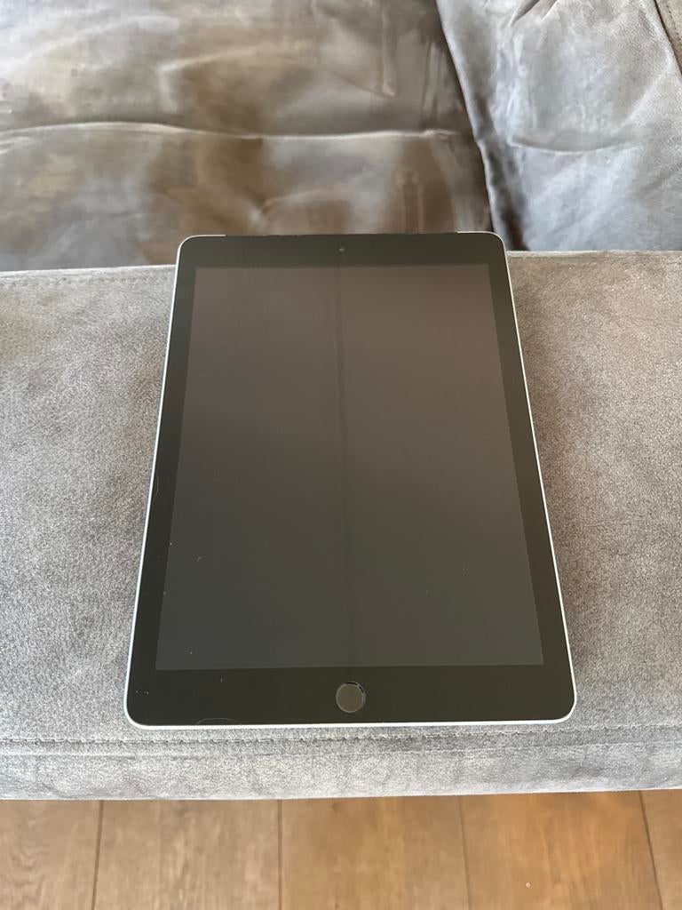 Apple iPad 6e generatie (2018) - uitstekende staat, 9 inch, 32 GB, Apple iPad, Ophalen of Verzenden