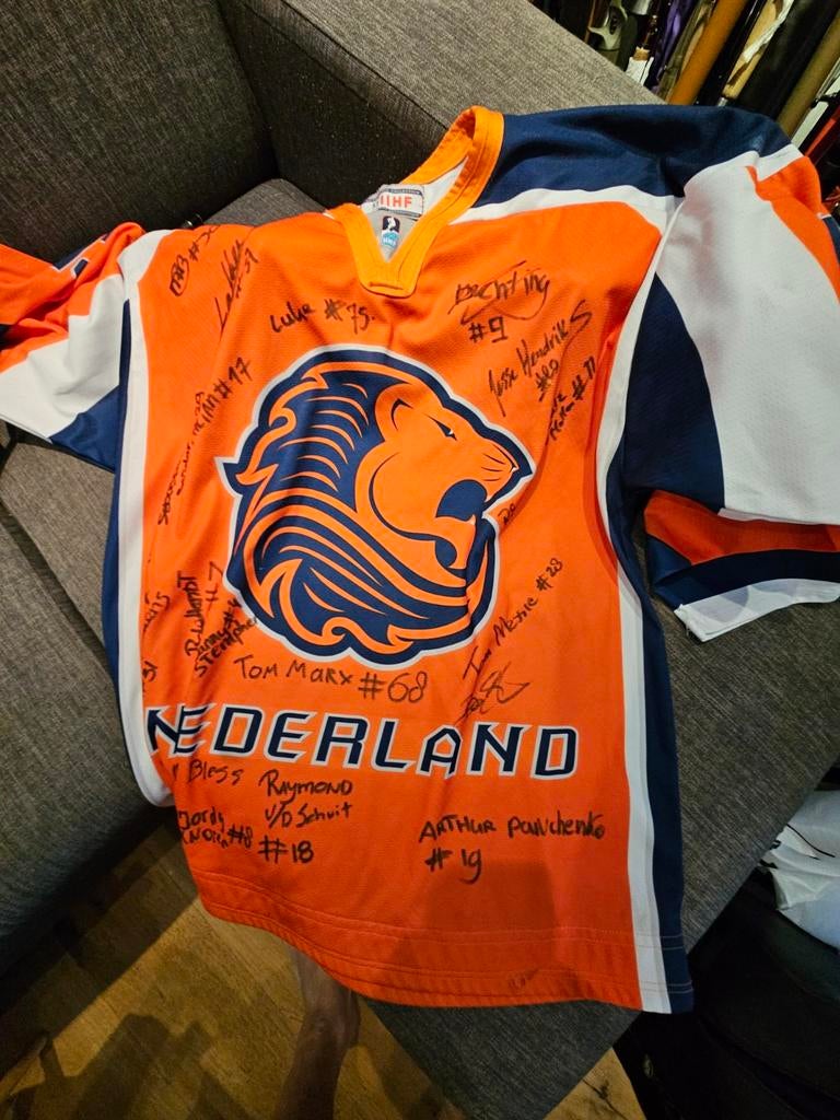 Gesignaleerd Nederlands ijshockey t-shirt, Sport en Fitness, IJshockey, Ophalen of Verzenden, Nieuw, Kleding