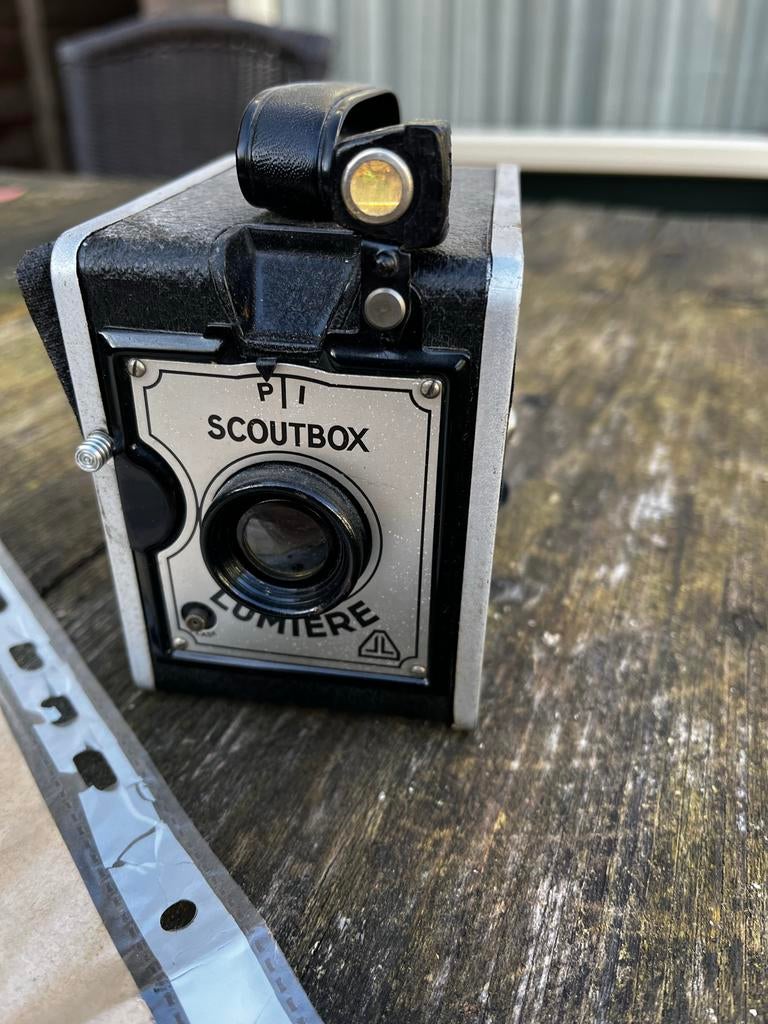 Lumiere Scoutbox 6x6 camera 1934 met originele beschrijving, Ophalen of Verzenden, Gebruikt, Compact, Overige Merken
